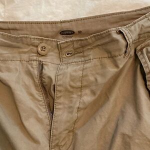 Old Navy Men's Khaki Chinos